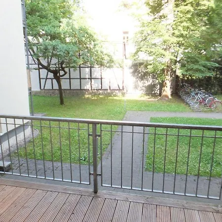Apartment Schicke, Helle 2-zimmer-wohnung, Wenige Min. Zu Fuss Zum Marktplatz *